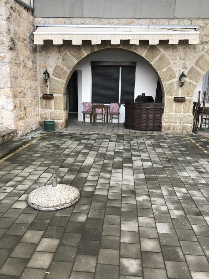 Apartament Cacak Bagian luar foto
